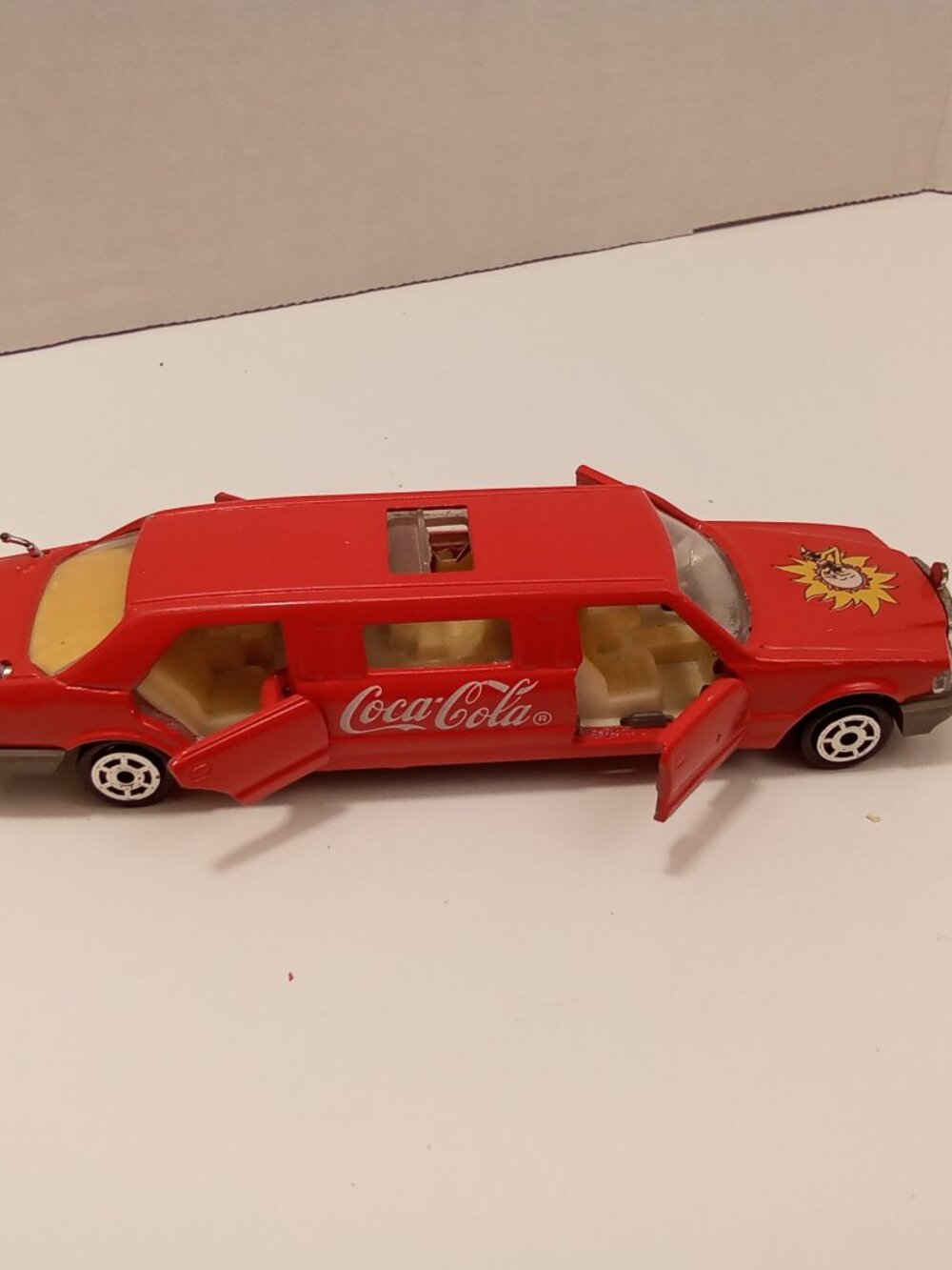Majorette Vintage Coca-Cola Mercedes Stretch Limo Diecast 1:58